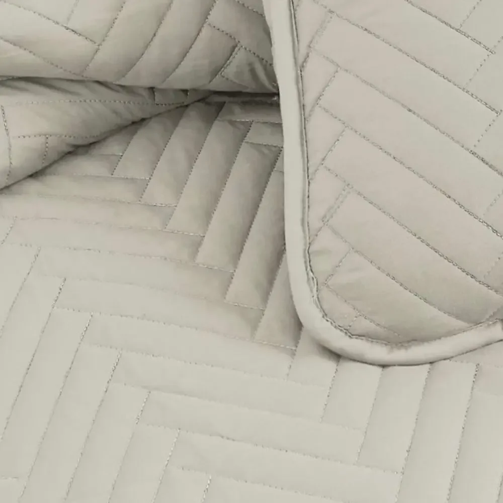 Southshore Fine Linens Solid Color Chevron 3 Pc Quilt Set Cream King